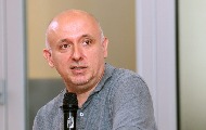 Владимир Радомировић: Државни функционери су отели УНС од новинара Владимир Радомировић: Државни функционери су отели УНС од новинара